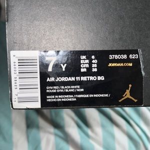 Air Jordan 11 Retro bg